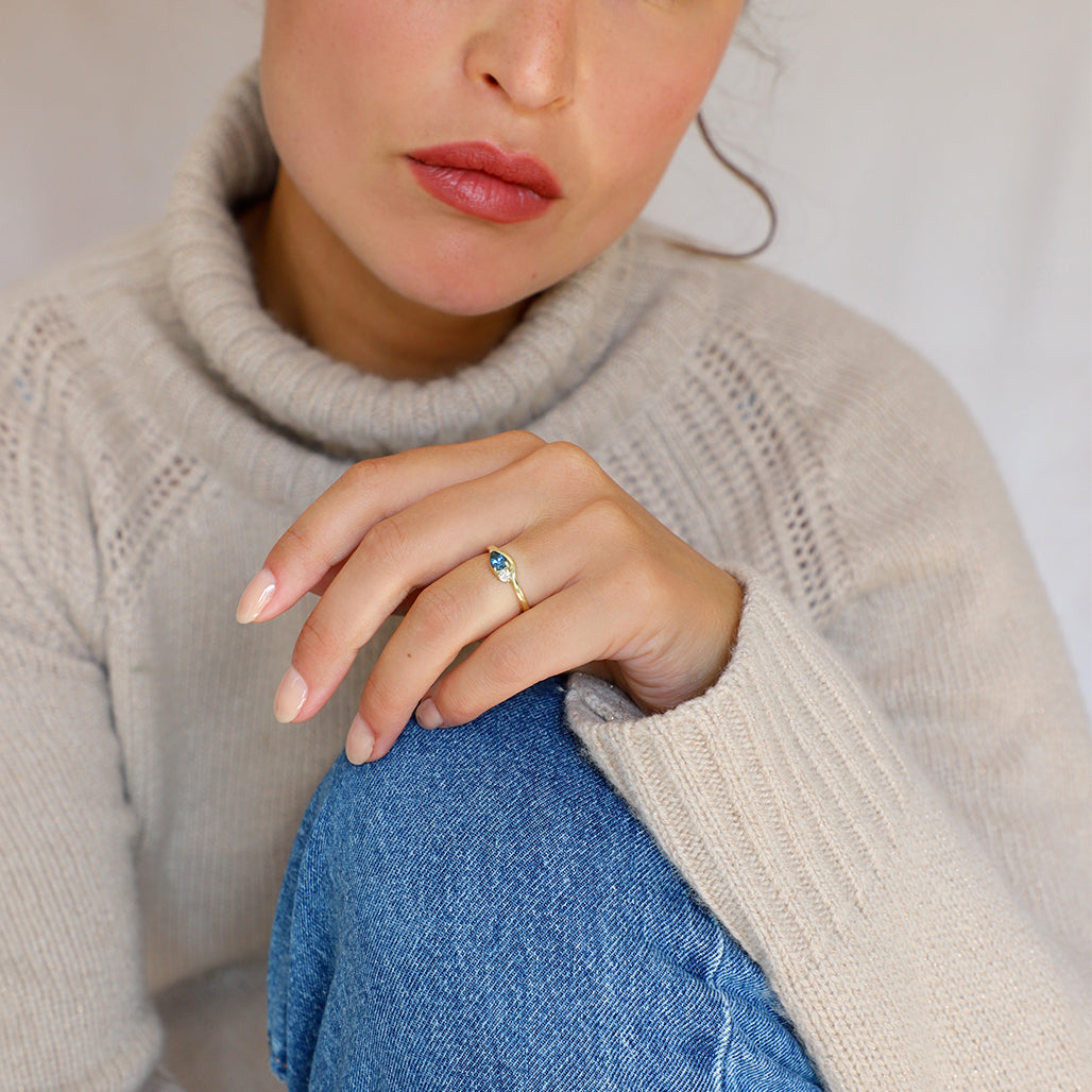 Teal Sapphire Diamond Flow Ring on Model