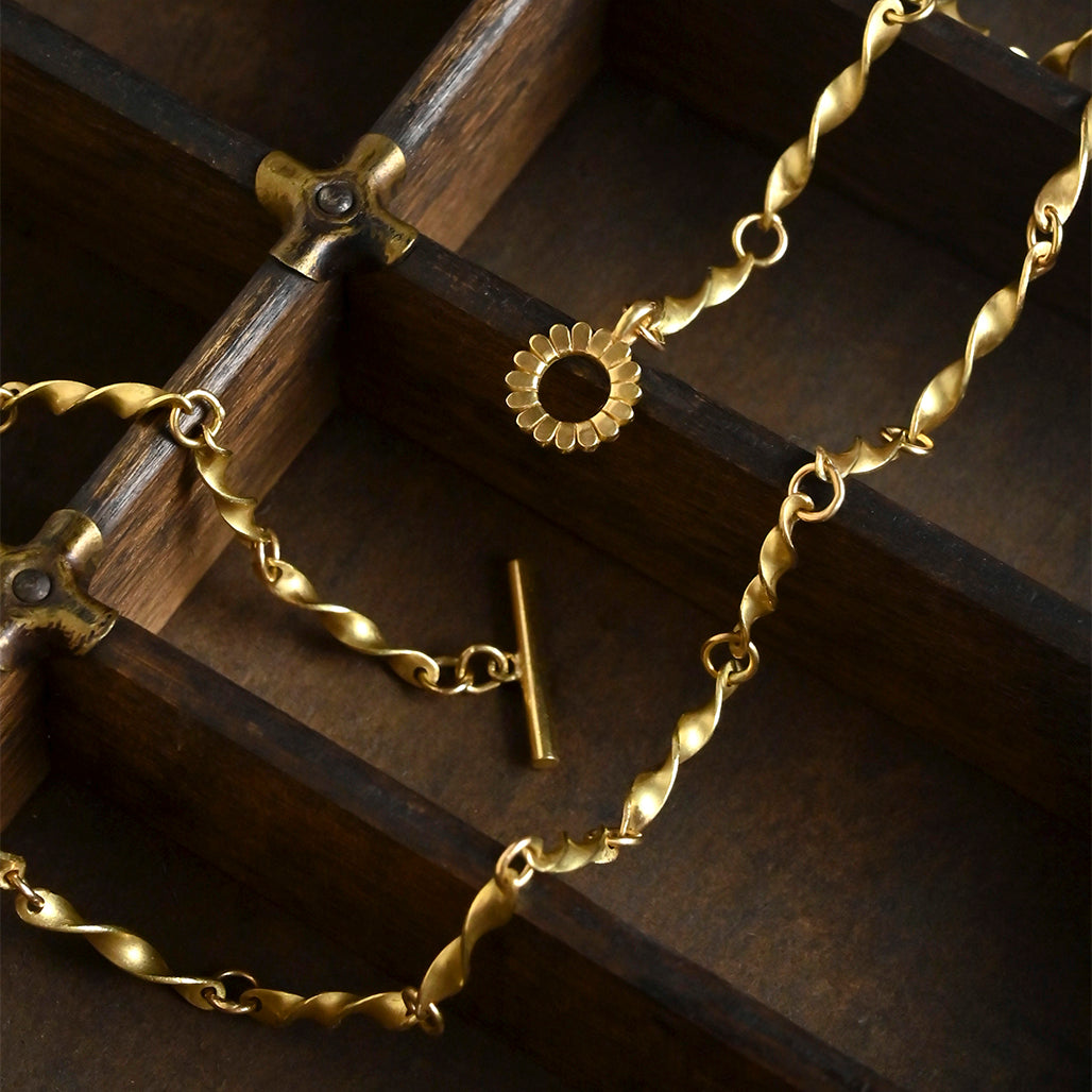 Gold Twist Chain Necklace