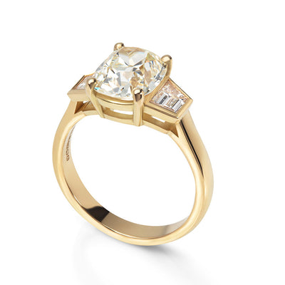 Cushion cut diamond ring