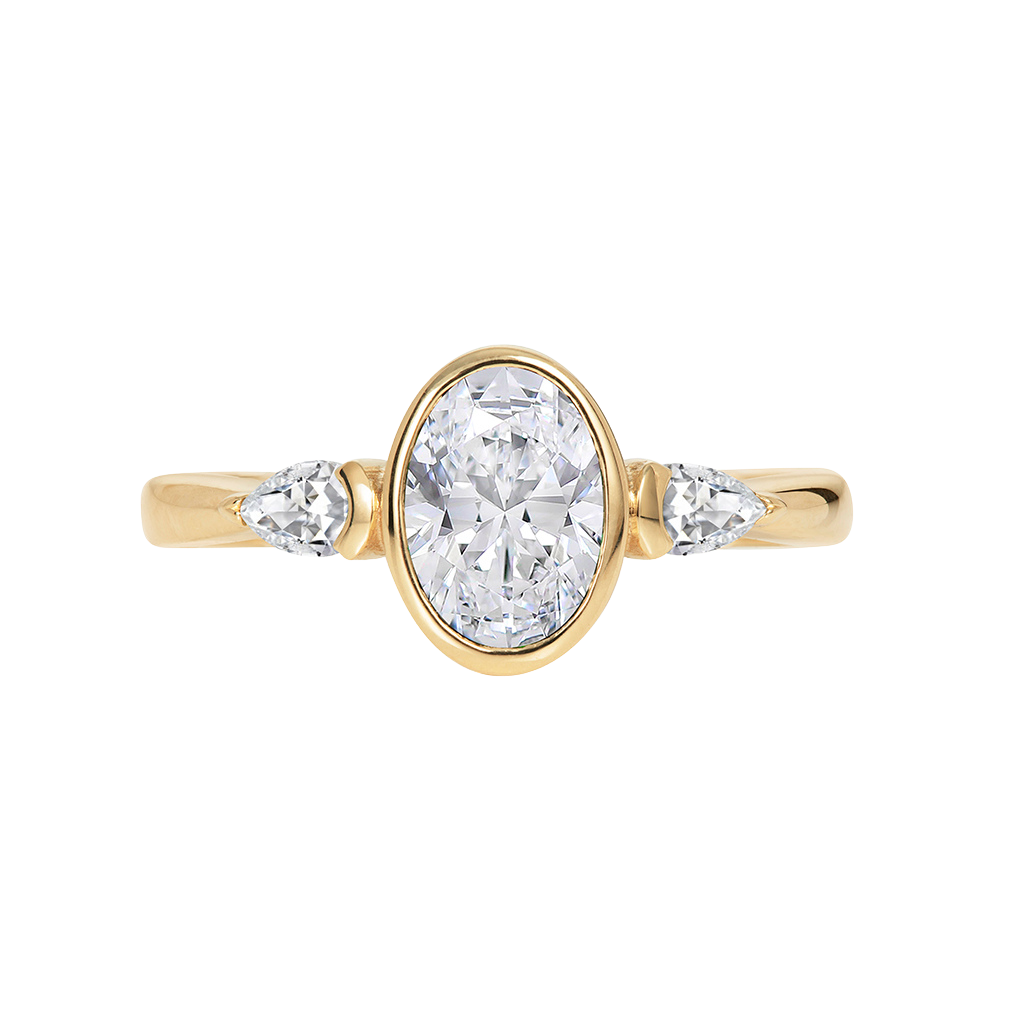 Fine Jewellery - Oval Diamond Ring