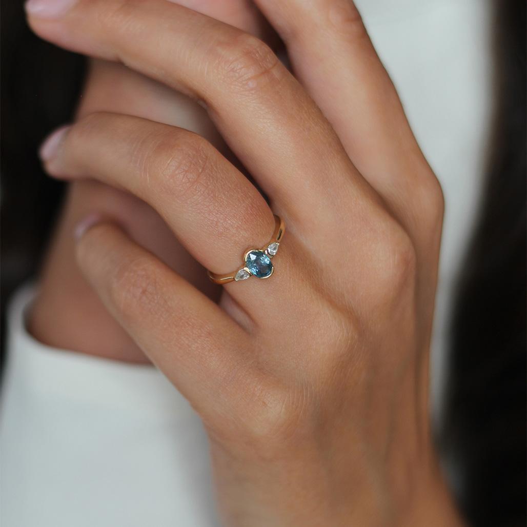 Oval Blue Sapphire Diamond Engagement Ring - Flora Bhattachary Fine Jewellery